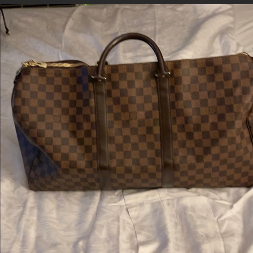 Louis Vuitton KeepAll .
